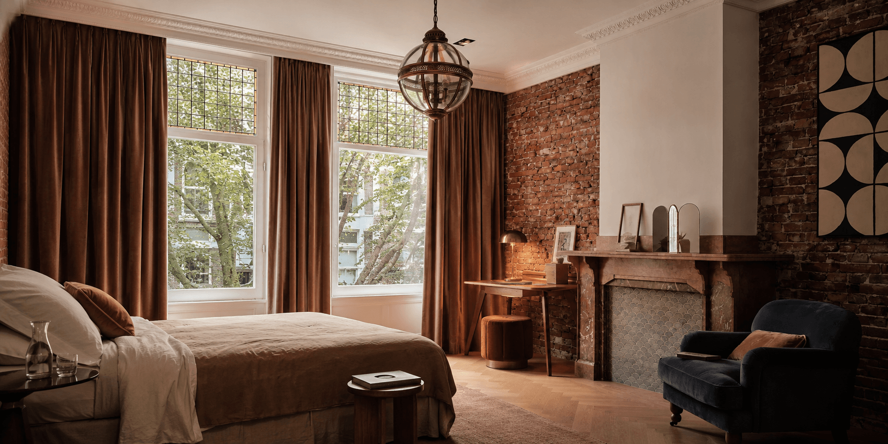 Velours gordijnen: luxe uitstraling, warmte en comfort in huis